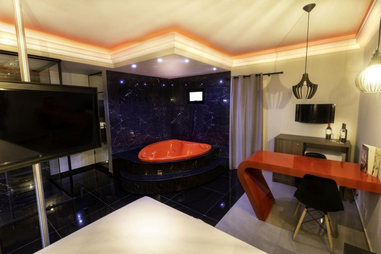 Savanas Motel 蓬塔格罗萨 外观 照片